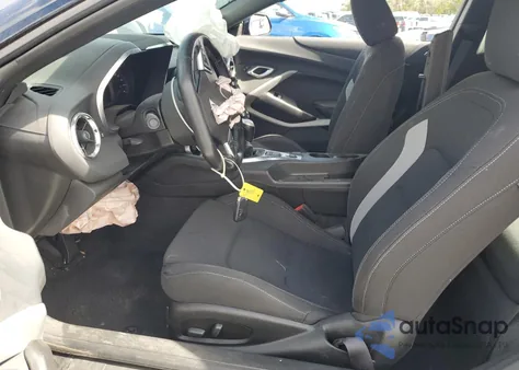 2023 Chevrolet Camaro Ls z USA, uszkodzony, nr VIN 1G1FB1RX0P0147710